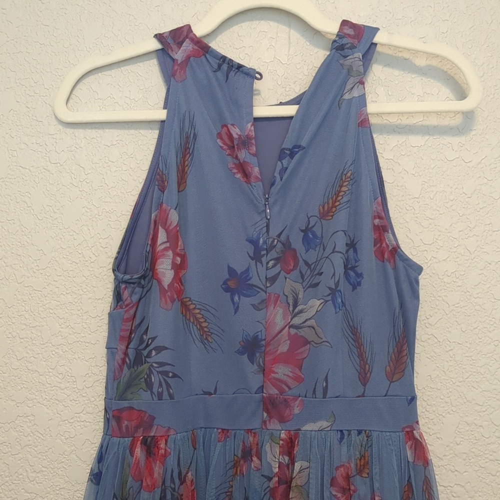 Candalite Petite blue pink floral sleeveless fit and flare maxi dress - Picture 6 of 6